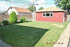 3rd image of 11149 S Christiana Ave