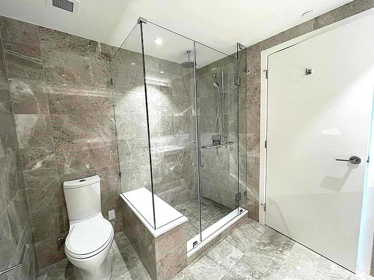 485 W 42nd Ave #14XX — Photo 16