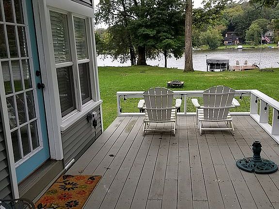 4th image of 411 Parkway Dr