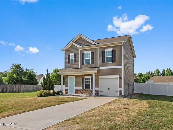 2nd image of 104 Log Oak Place