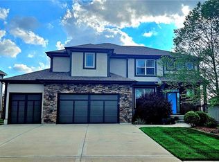 10010 N Manning Ave, Kansas City, MO 64157