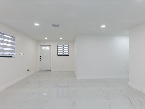 5th image of 3612 NW 15th St #3612