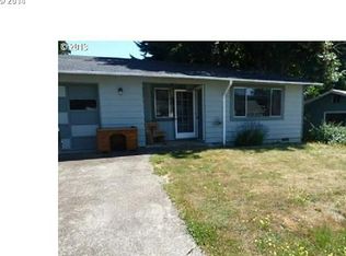 394 SW Fir St, Willamina, OR 97396