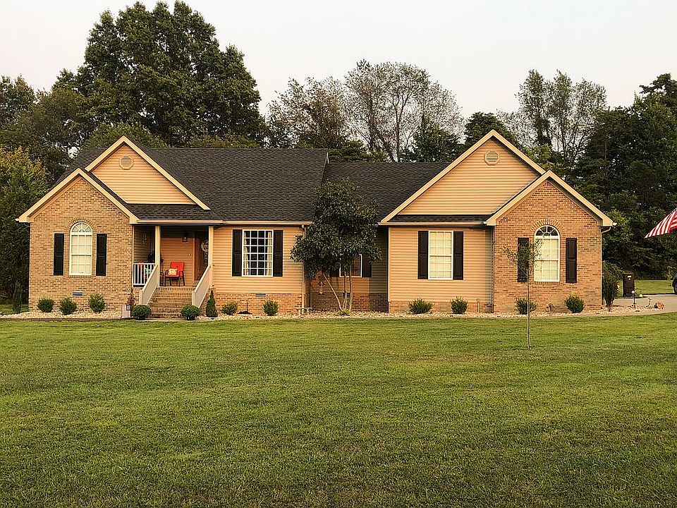 1st image of 4280 Woodland Hill Dr
