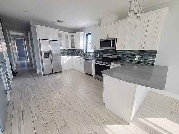 5th image of 540 5th Ave #4F
