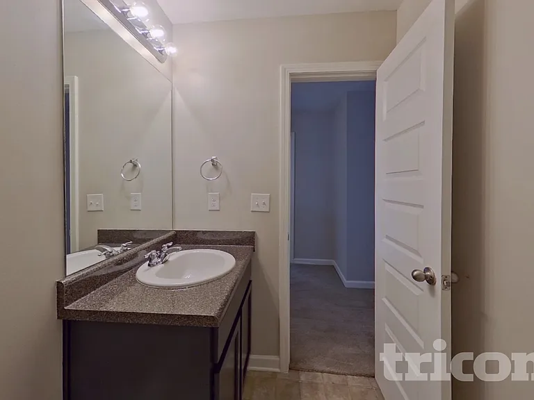 283 Pernell Dr — Photo 13
