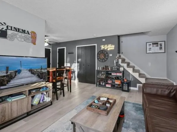 5674 Brandlwood Ct #54, White Bear Township, MN 55110