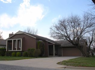 2211 S Capri Ln, Wichita, KS 67207