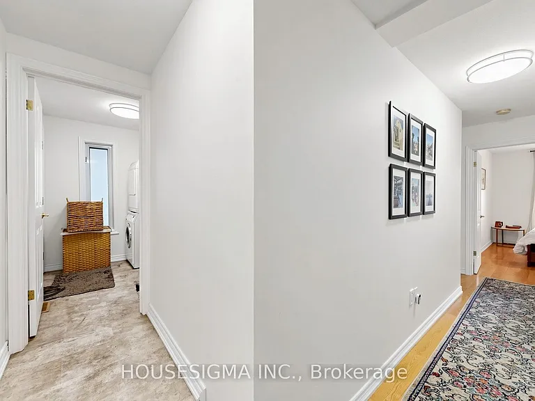 69 Holyrood Ave — Photo 21