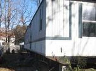 57 Bears Den Trl, Greenville, VA 24440