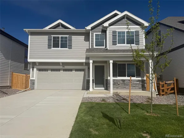 716 N Carrie Court, Watkins, CO 80137