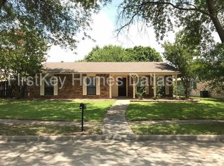 833 Warwick Dr, Plano, TX 75023
