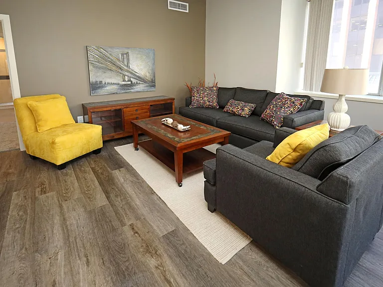 Residences at 1717 — Photo 6