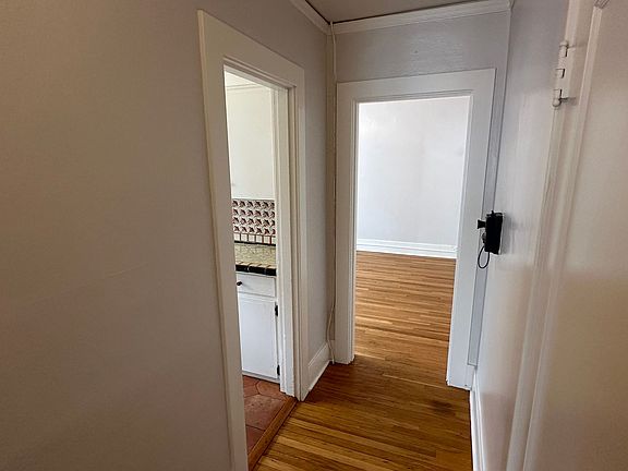 2nd image of 630 NE Lawrence Ave APT 10