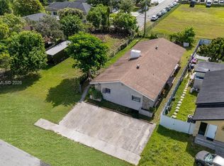 963 NE 5th Ave, Homestead, FL 33030