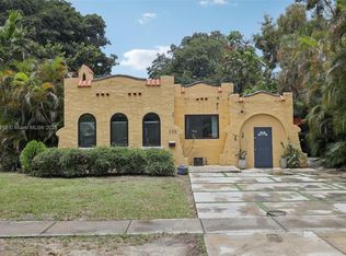 335 NE 127th St, North Miami, FL 33161