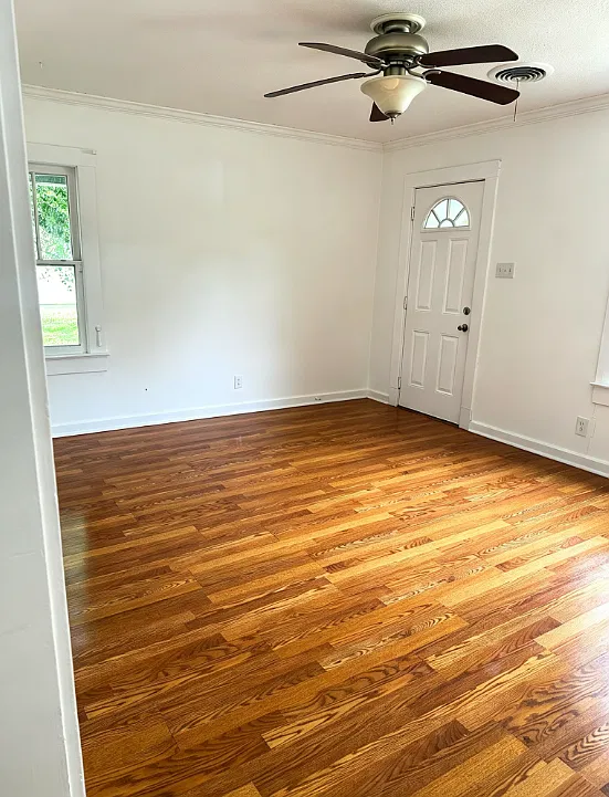 2 bed, 1042 sqft, $1,395 — Photo 3