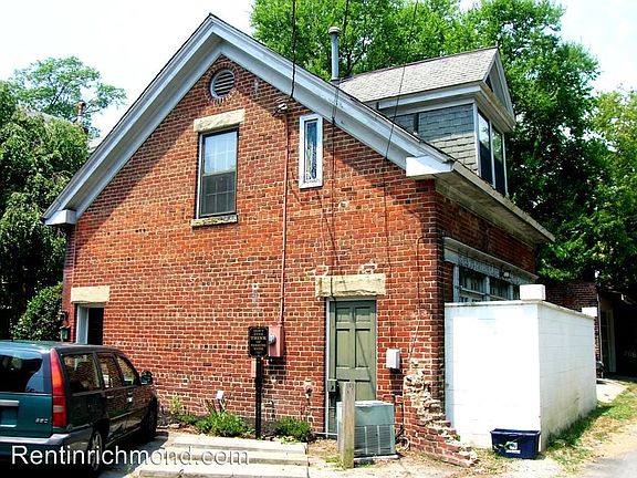 2nd image of 2910 Monument Ave