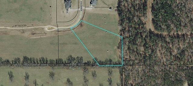 2nd image of 248 Garnet Dr S