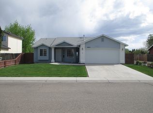 2631 S Stonehedge Dr, Nampa, ID 83686