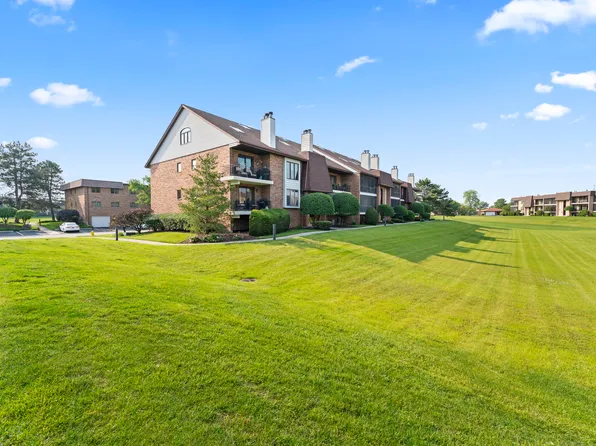 15715 Deerfield Ct Unit 1S, Orland Park, IL 60462