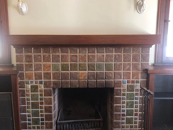 5th image of 1306 S Tremaine Ave