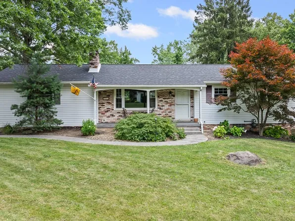 991 W Summit St, Alliance, OH 44601