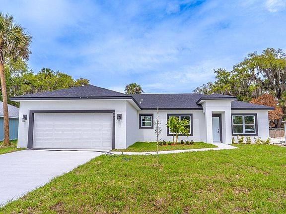 2nd image of 983 NW Pace Dr Drive NW