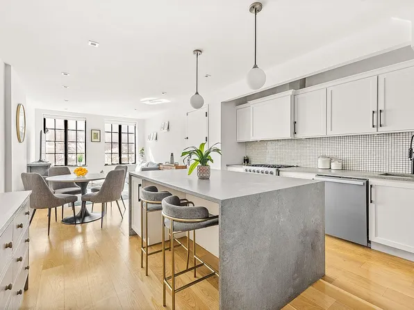 633 Prospect Pl APT 1, Brooklyn, NY 11216