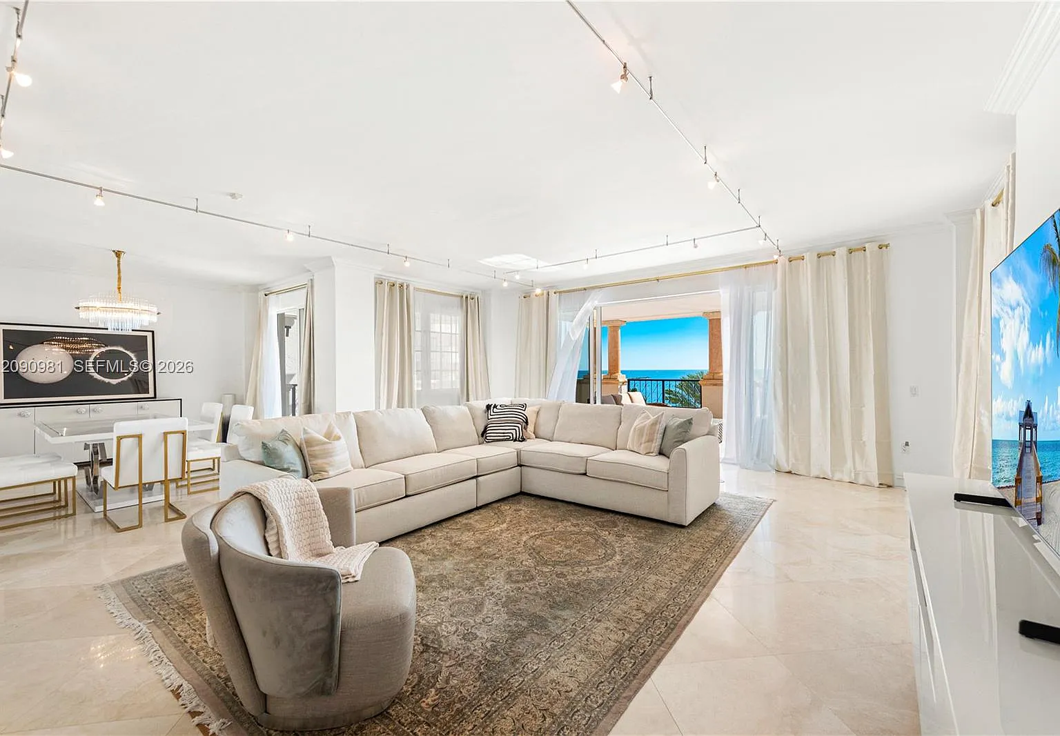 7600 Oceanside At Fisher — Photo 2