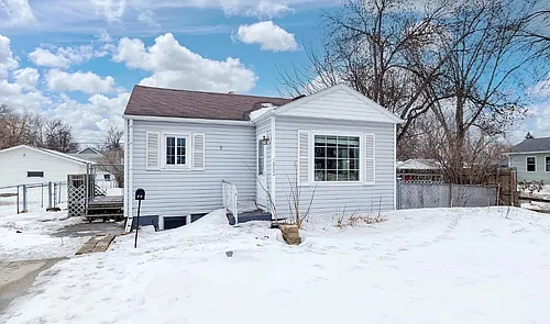 1802 8th Ave N Photo 1