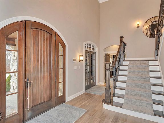 4th image of 1617 Waterford Pl