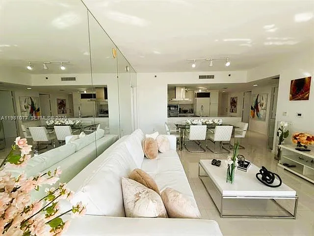 495 Brickell Ave #511 — Photo 5