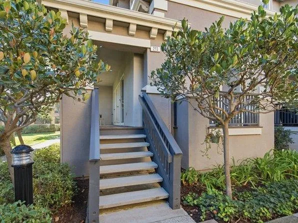213 Moresby Ln, Redwood City, CA 94063