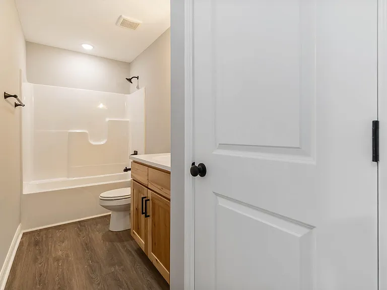 418 Nandino Cir #418 — Photo 7