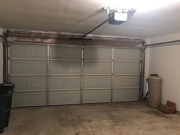 3rd image of 3106 Whetrock Ln