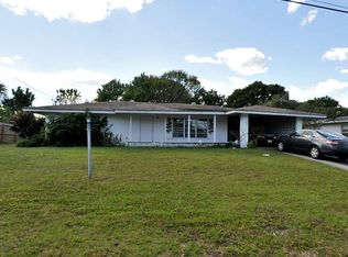 1907 Royal Palm Dr, Fort Pierce, FL 34982