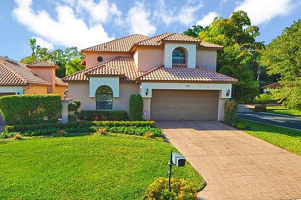 Home For Sale In Broken Sound Country Club