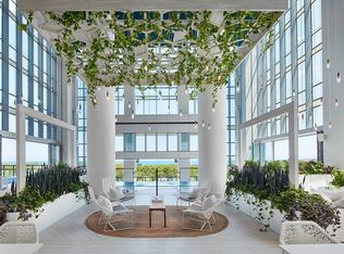 808 S Michigan Ave APT 3702, Chicago, IL 60605