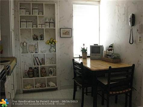 5th image of 3010 N Course Dr APT 804