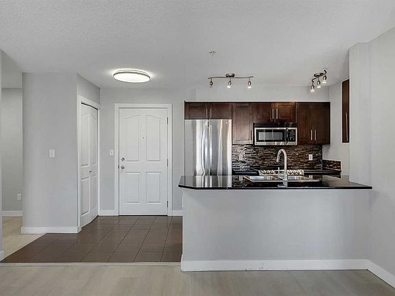 5th image of 403 N Mackenzie Way SW #2402