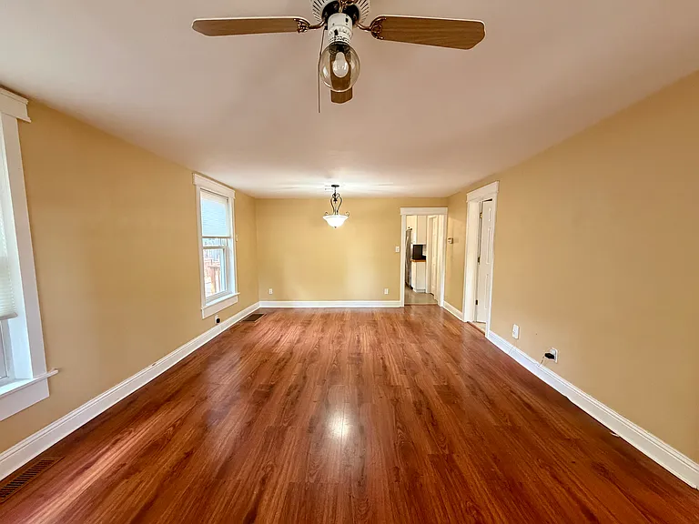 947 Terry St #A — Photo 2