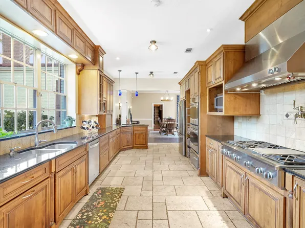 40 Willow Dr, Saint Augustine, FL 32080