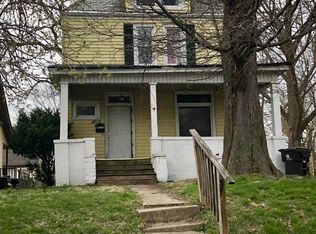 1915 N North St, Peoria, IL