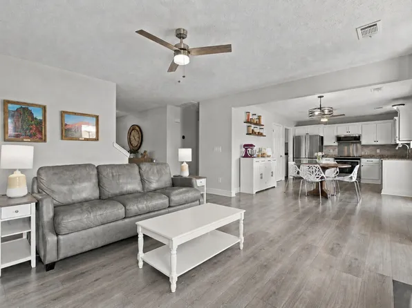 199 Vintage Cir, Hendersonville, TN 37075