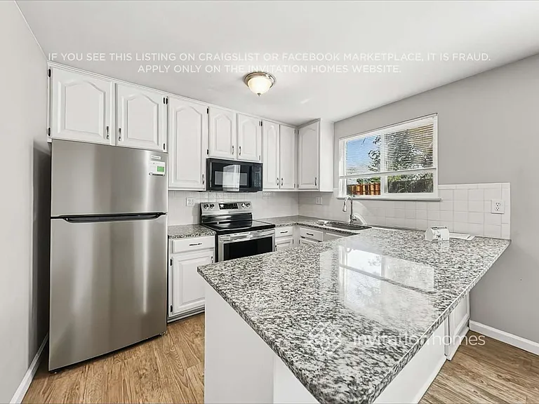 3270 S Ouray Way — Photo 8
