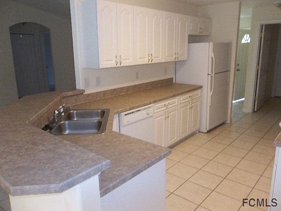 3rd image of 25 Rybar Ln