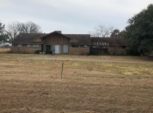 1140 Butcher Rd, Waxahachie, TX 75165