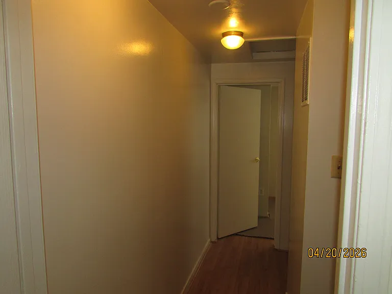 1518 W Lexington St #1/2 — Photo 6