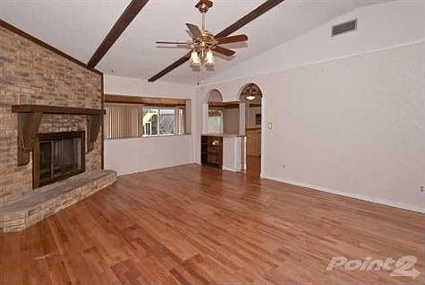 2nd image of 1138 Shadyglen Cir